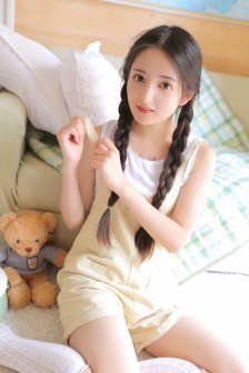 揉小丫鬟嫩奶